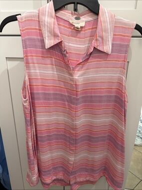 Cupio Sleeveless Pink Striped Collared Women's Top